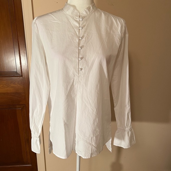 Frame Denim Tops - NWOT Frame denim shirt